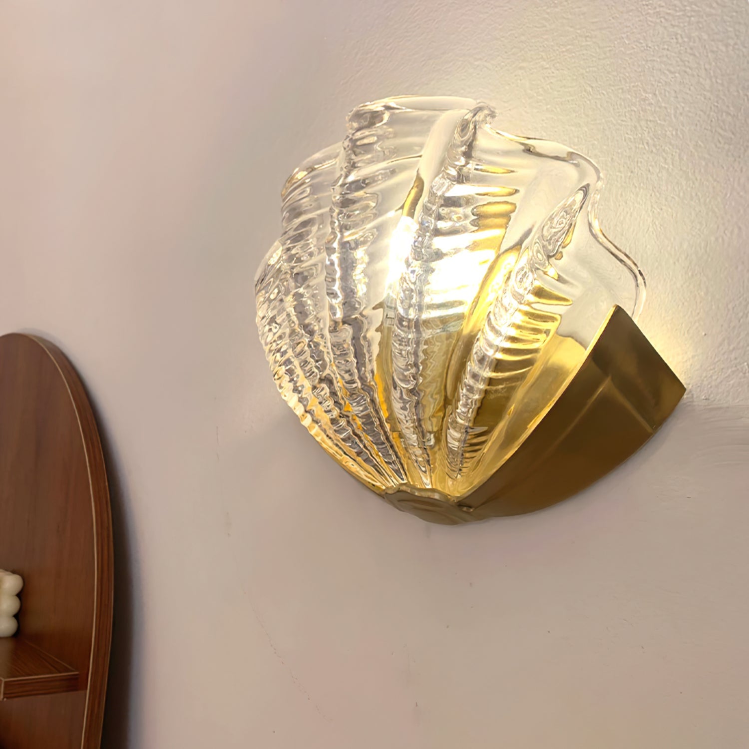 WINDSOR SHELL INLAY BRASS WALL SCONCE