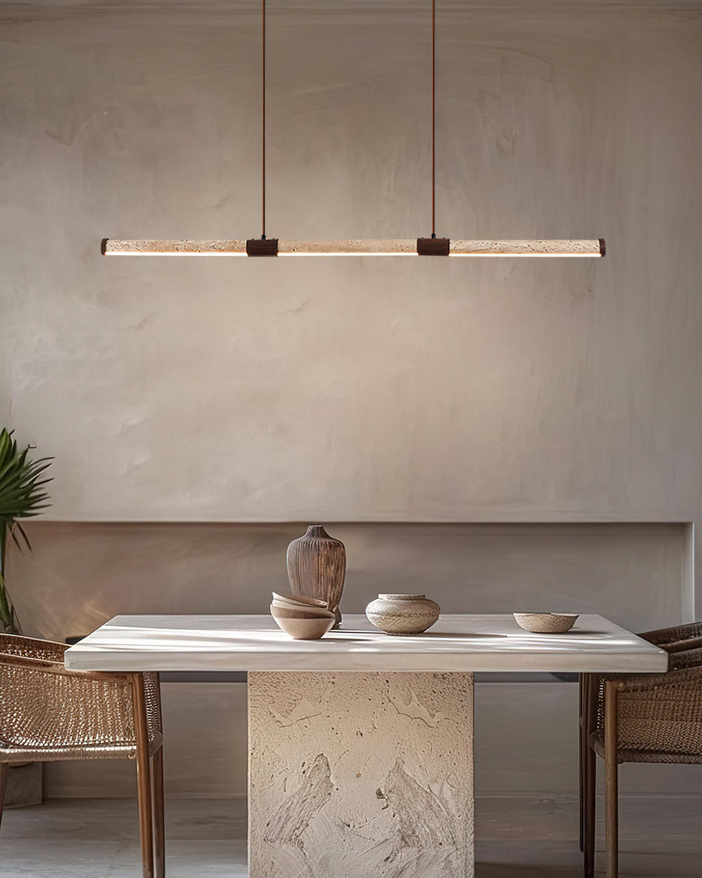 CHARLESTON TRAVERTINE LUMINARY