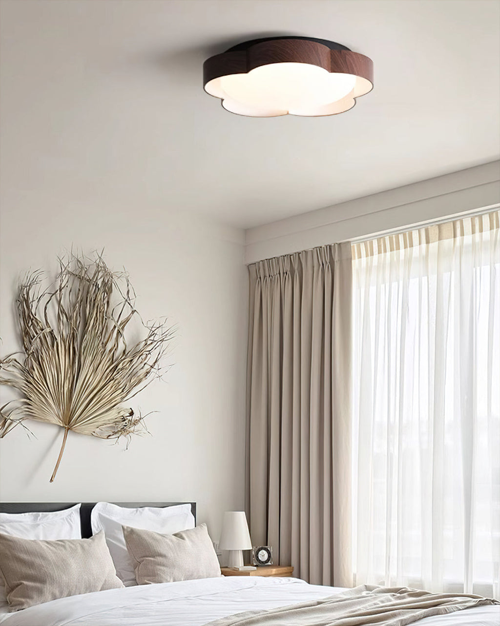 RAVENHURST FROSTED GLASS CEILING ILLUMINATOR