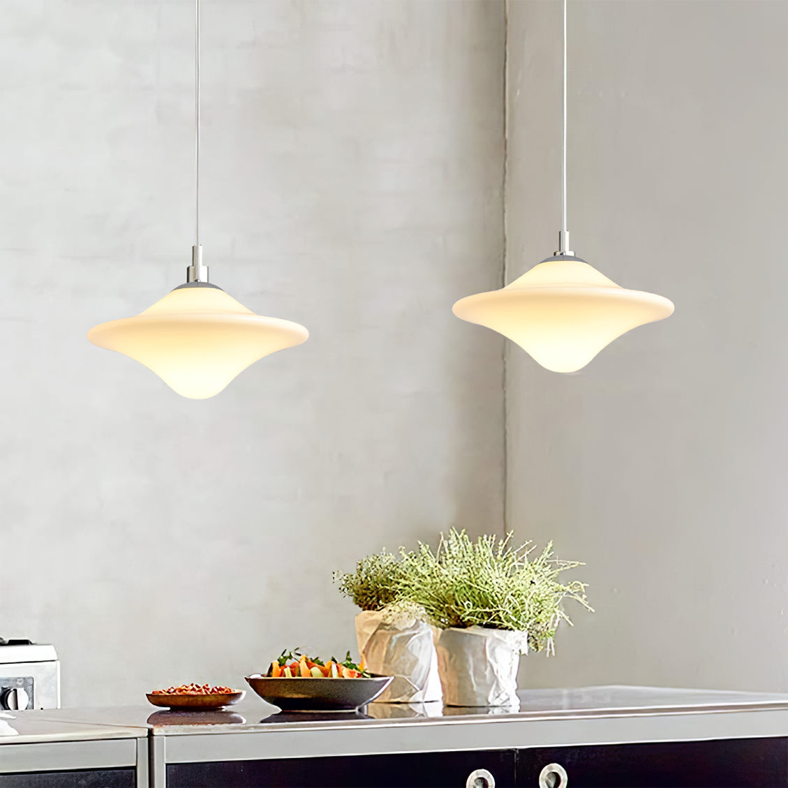 RAVENWOOD AERIE HANGING LANTERN