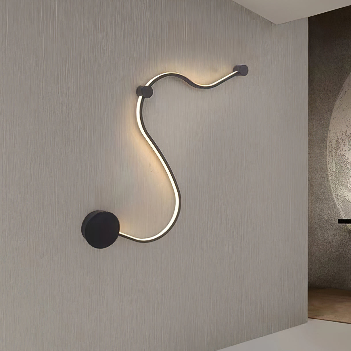 VIVIENNE SERPENTINE WALL SCONCE