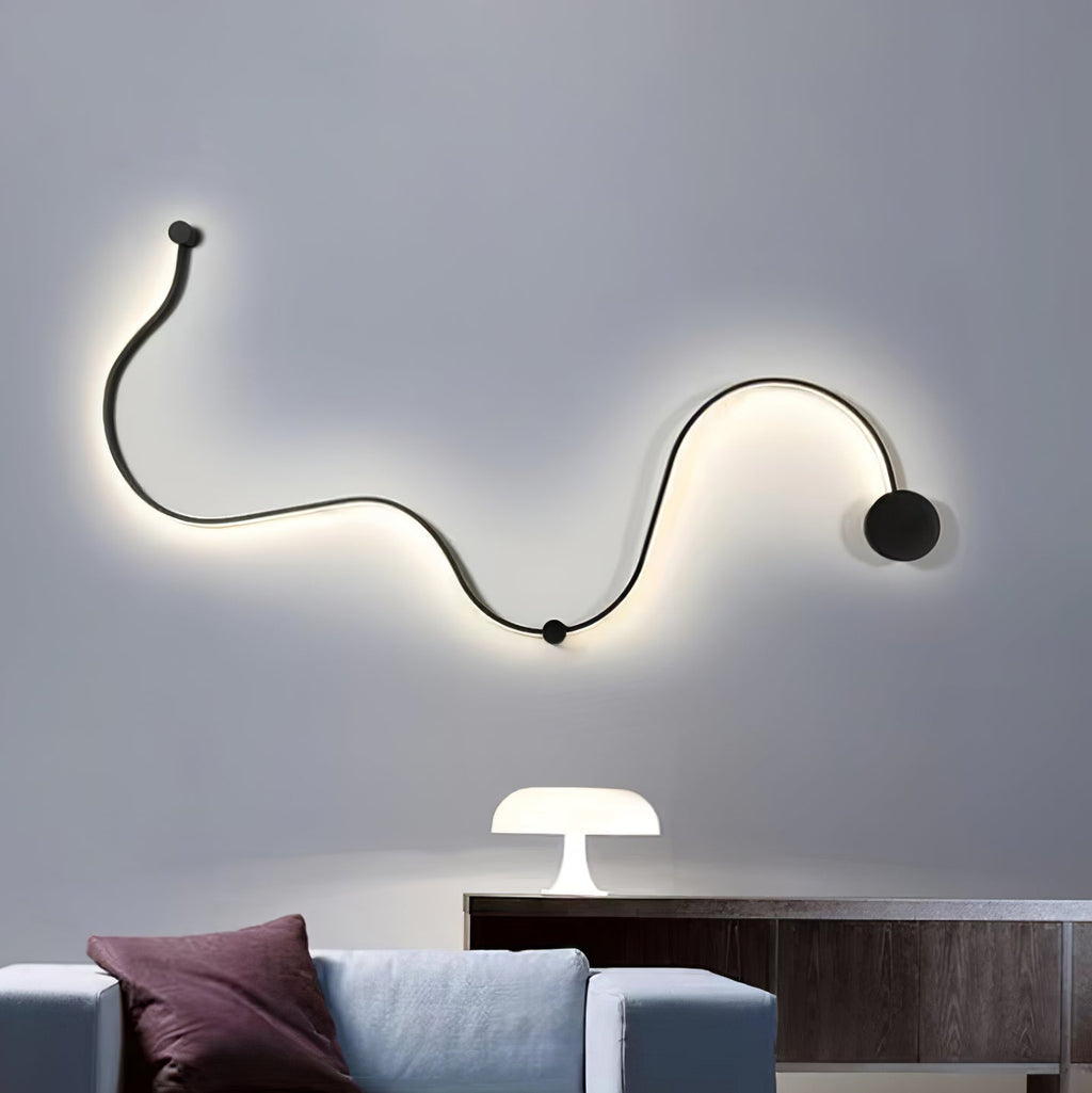 VIVIENNE SERPENTINE WALL SCONCE