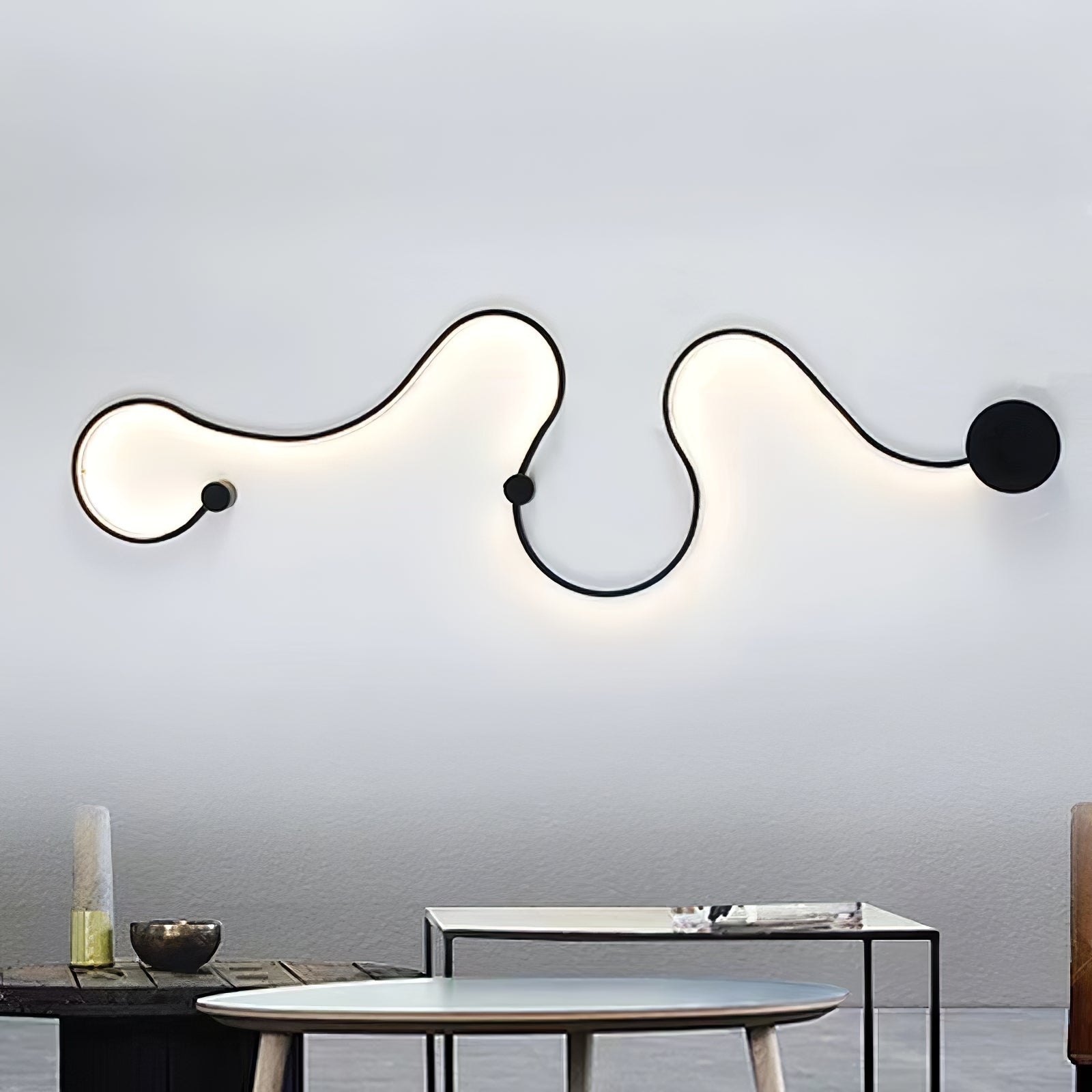 VIVIENNE SERPENTINE WALL SCONCE