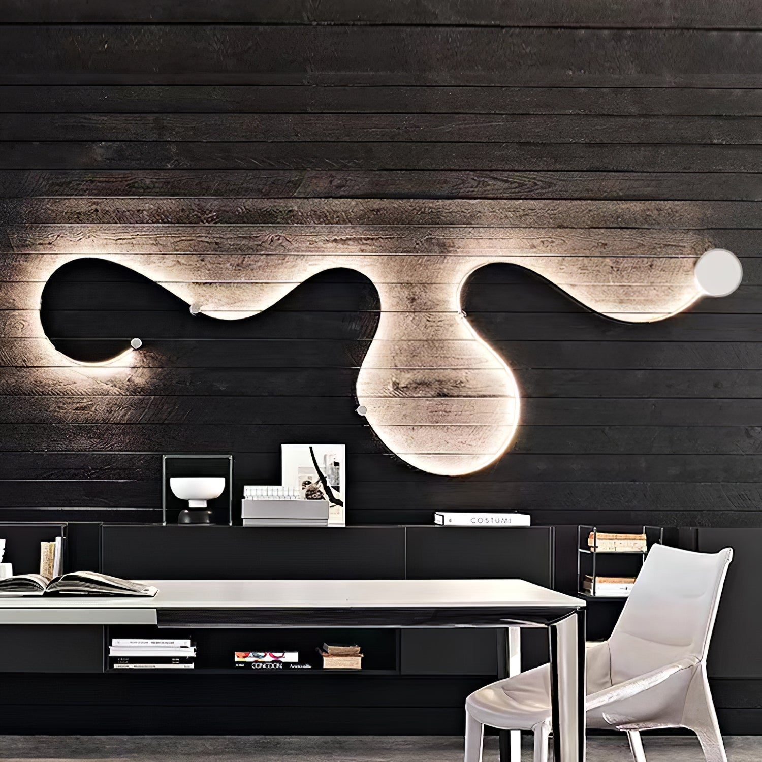 VIVIENNE SERPENTINE WALL SCONCE