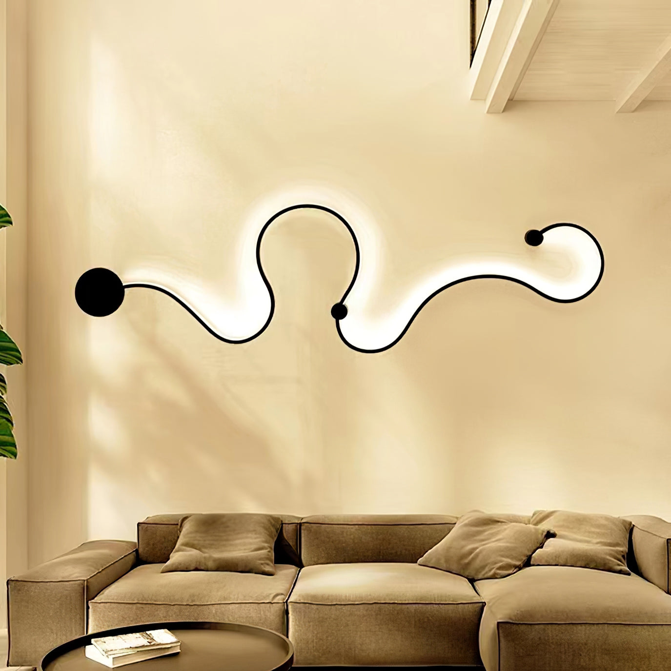 VIVIENNE SERPENTINE WALL SCONCE