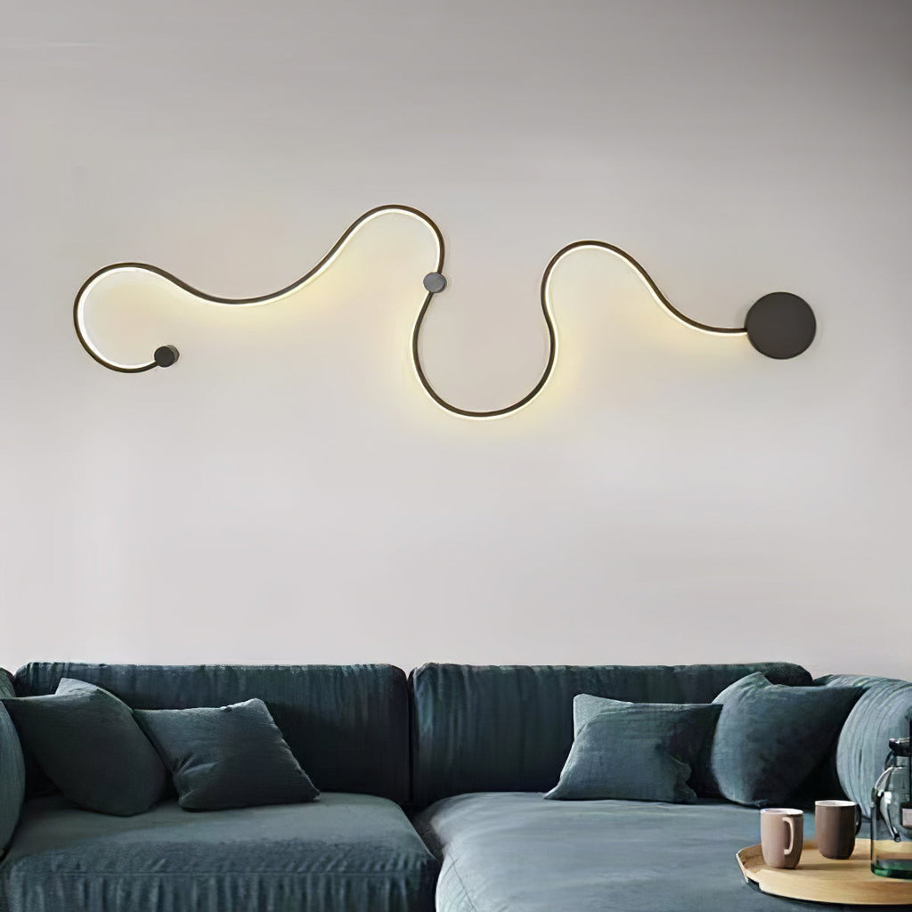 VIVIENNE SERPENTINE WALL SCONCE