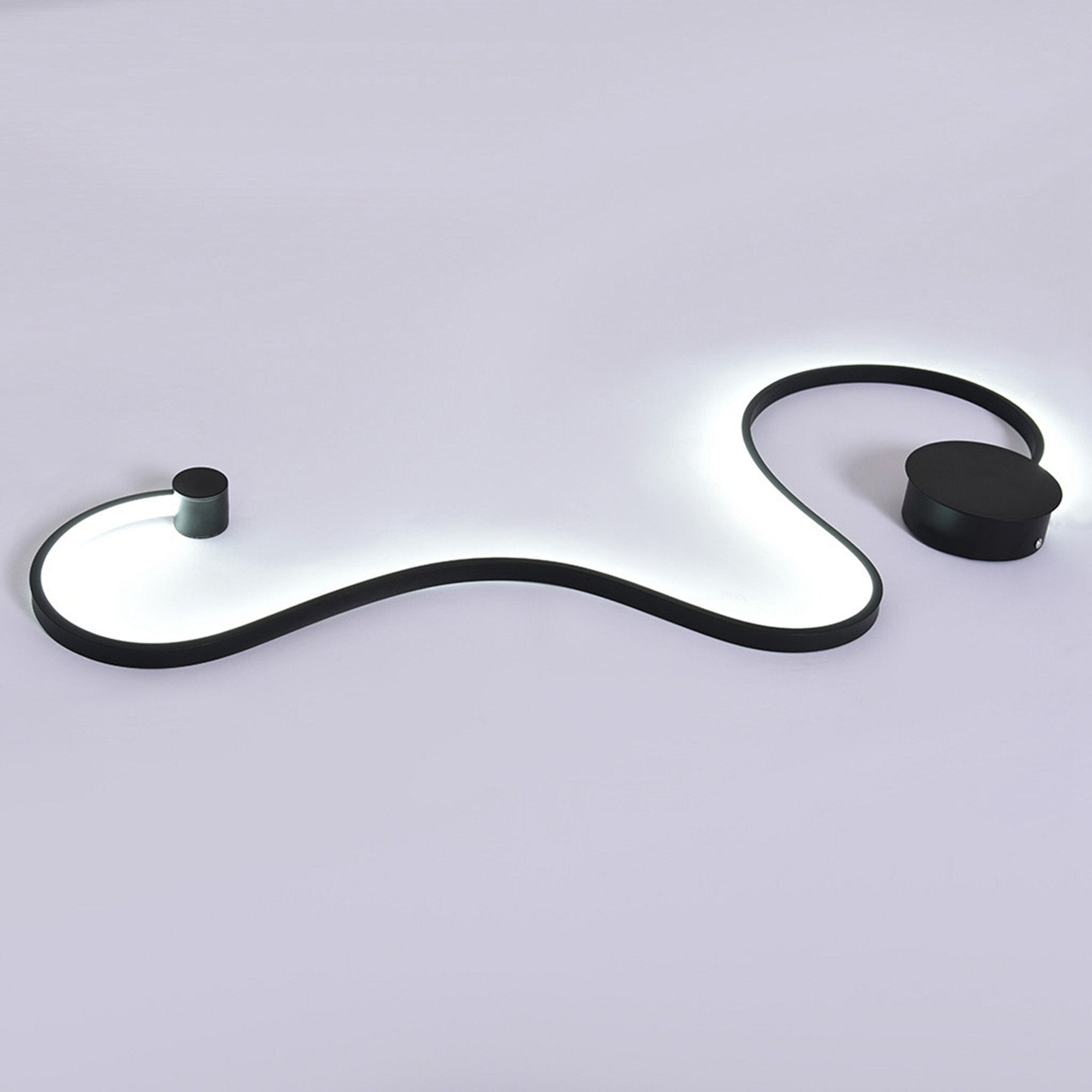 VIVIENNE SERPENTINE WALL SCONCE