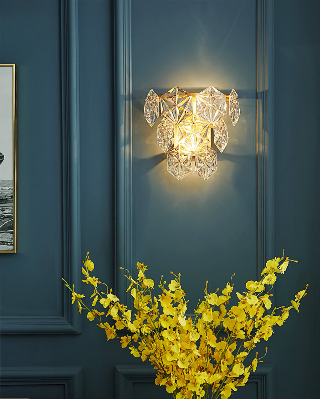 FROSTWELL CRYSTAL FLAKE WALL SCONCE