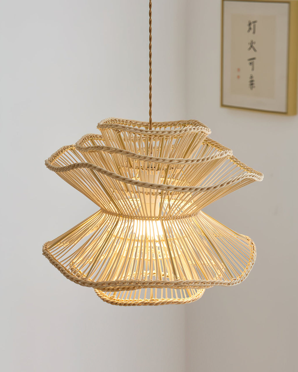RAVENSCROFT LUMINAIRE HANGING LIGHT