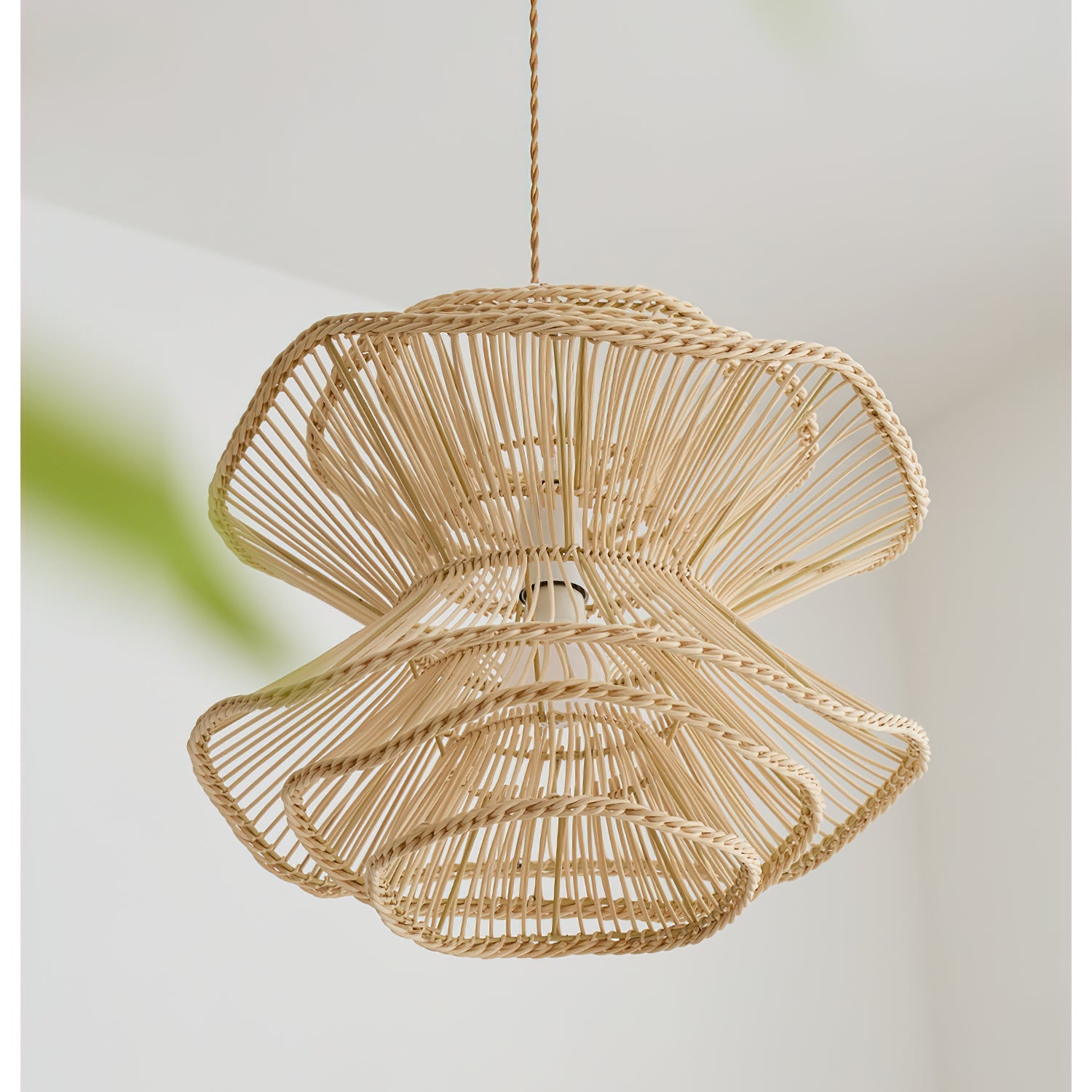 RAVENSCROFT LUMINAIRE HANGING LIGHT