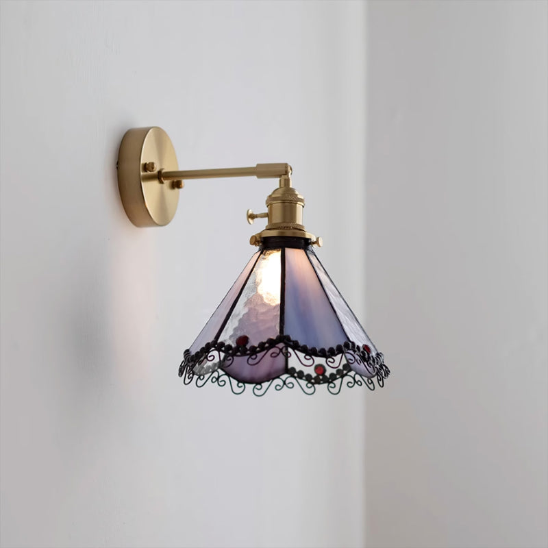 WINDSOR STAINED GLASS HALLWAY SCONCE