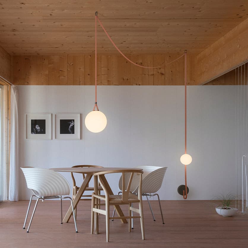 WINTHORPE VINTAGE METAL PENDANT LIGHT