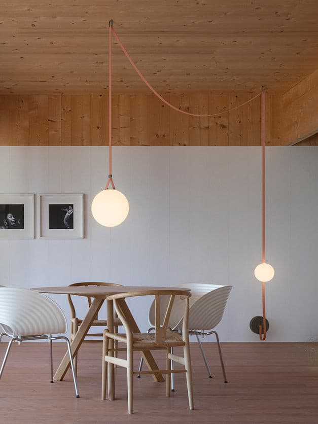 WINTHORPE VINTAGE METAL PENDANT LIGHT