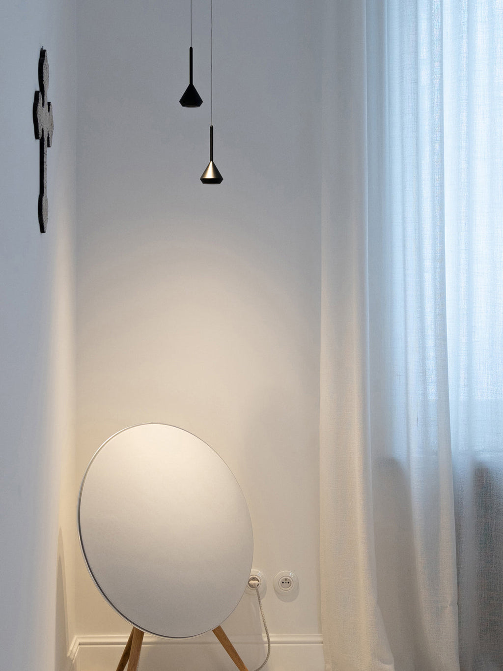 WHITBY WHIRL PENDANT LIGHT