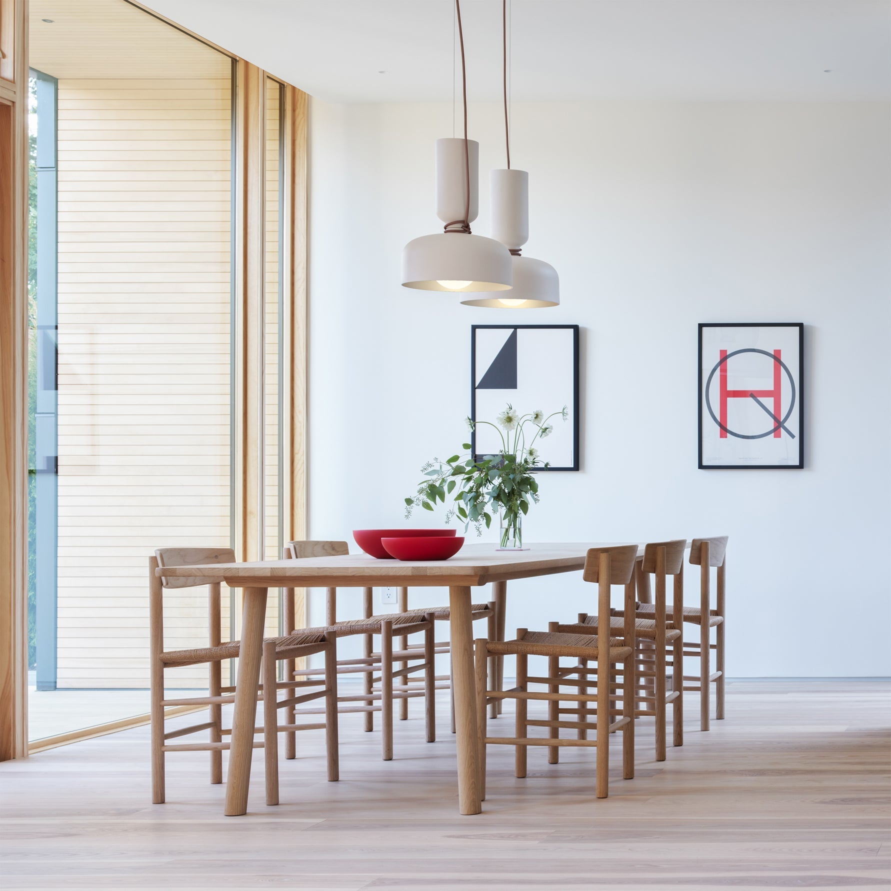 RAVENSHIRE ARTISANAL GLASS HANGING LIGHT