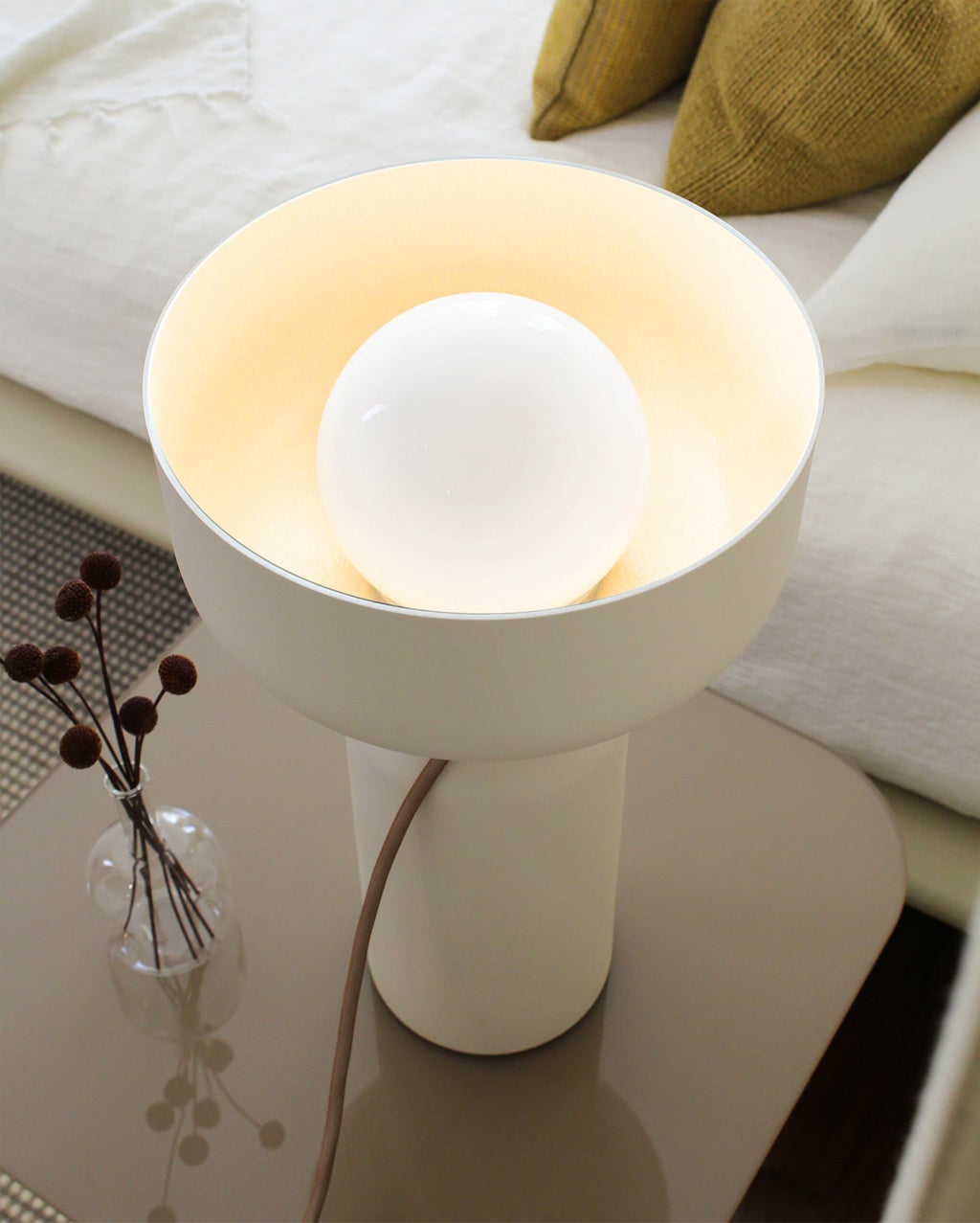 BRAMBLEWOOD ILLUMINATION TABLE LANTERN