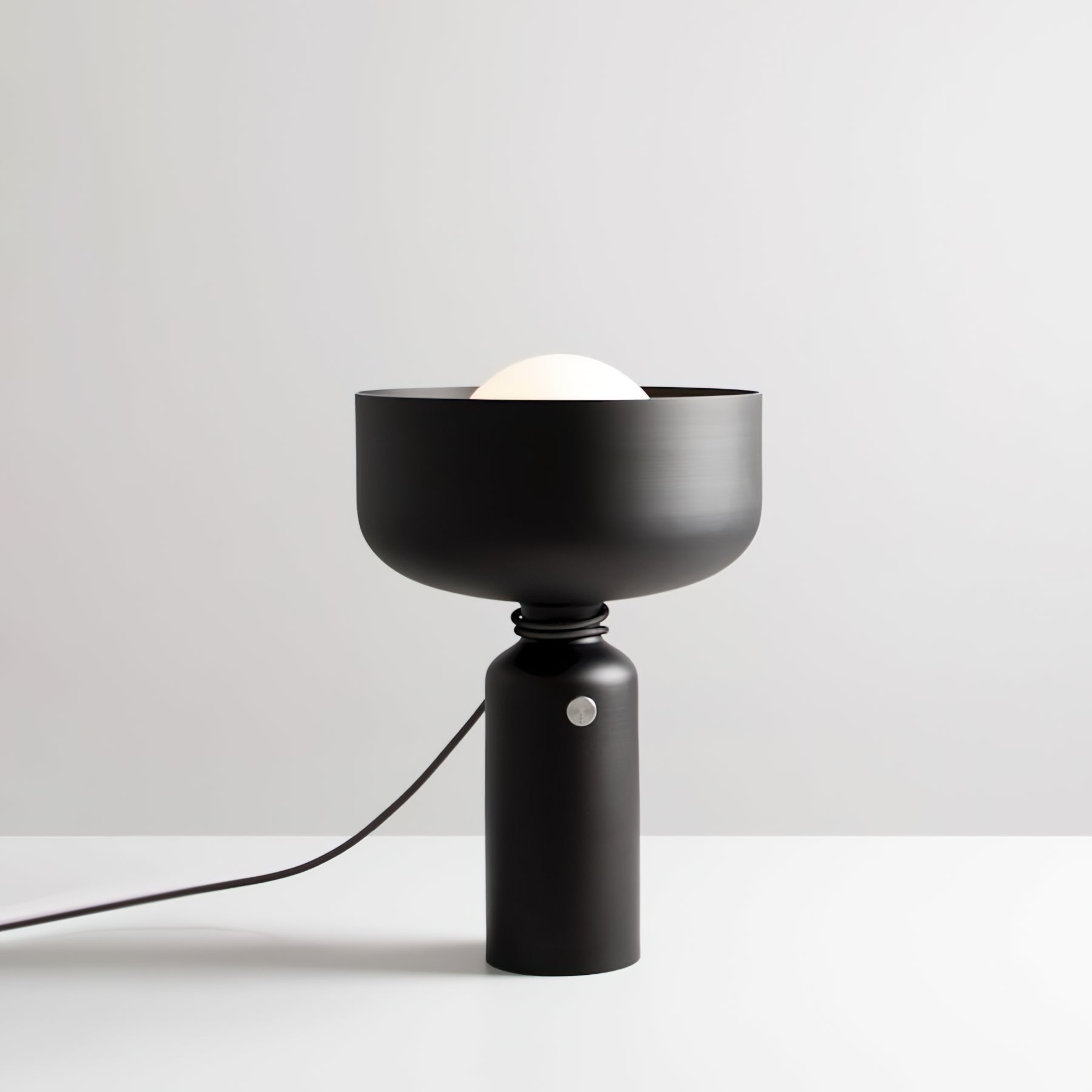 BRAMBLEWOOD ILLUMINATION TABLE LANTERN