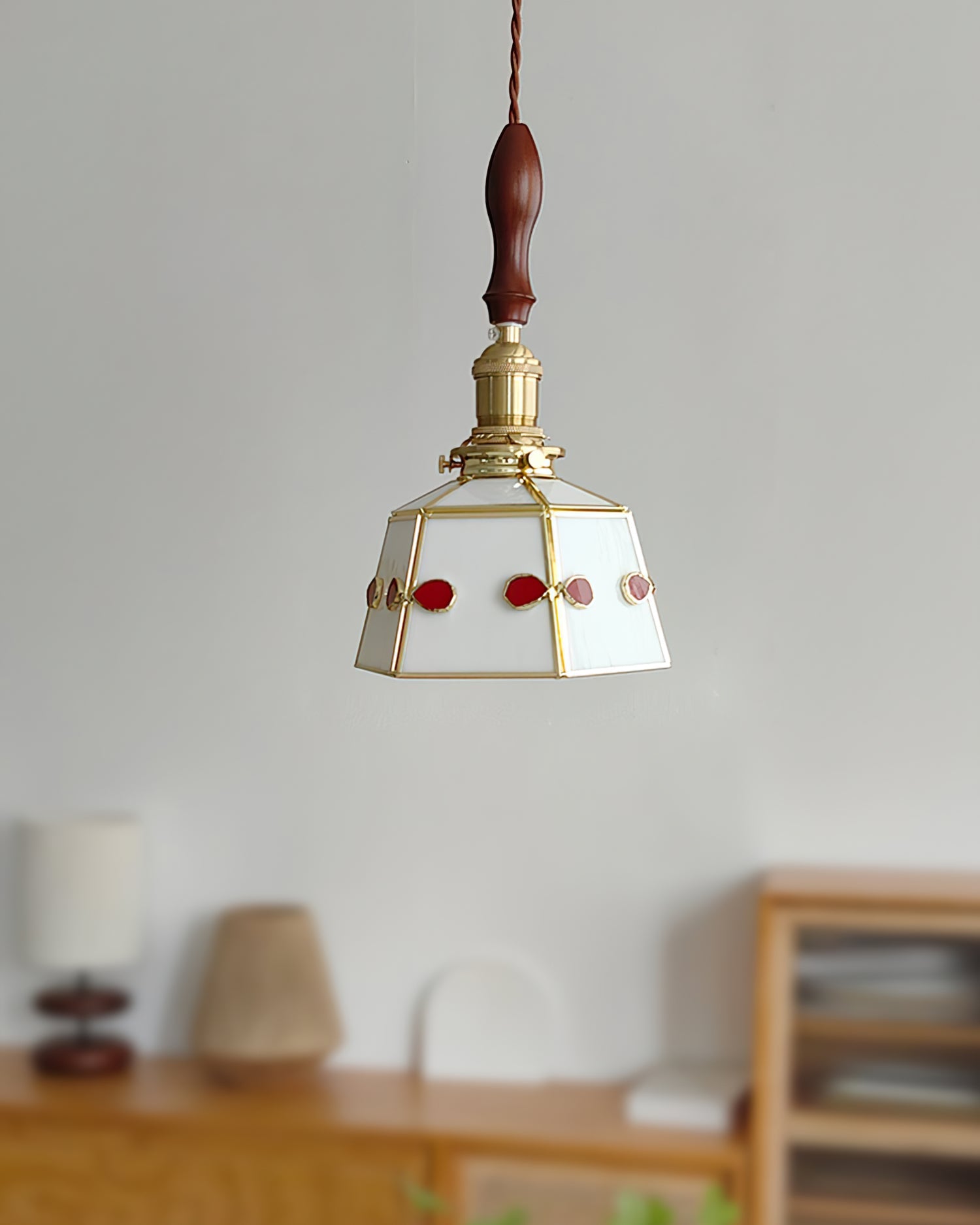 WINCHESTER VITRAIL HANGING LANTERN