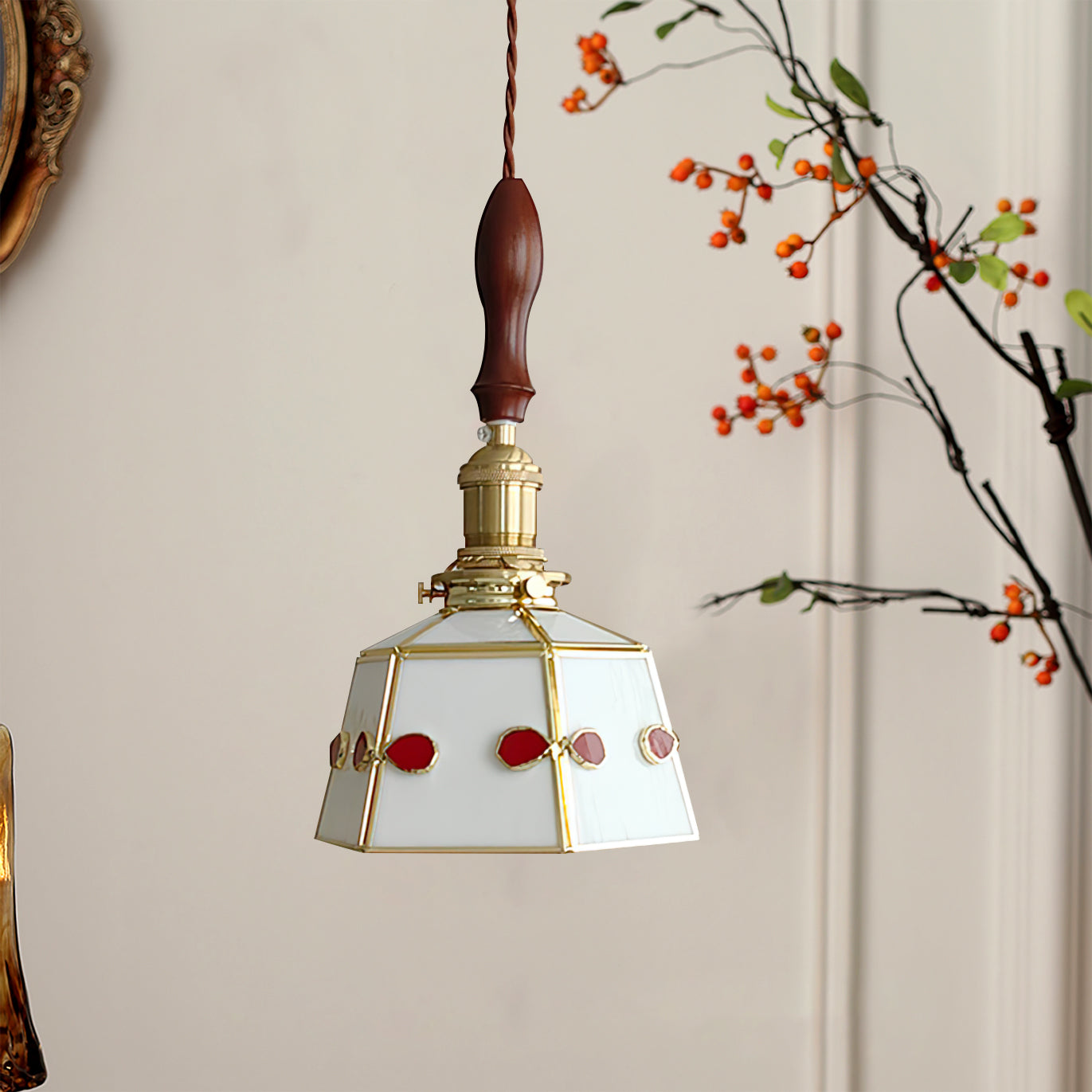 WINCHESTER VITRAIL HANGING LANTERN