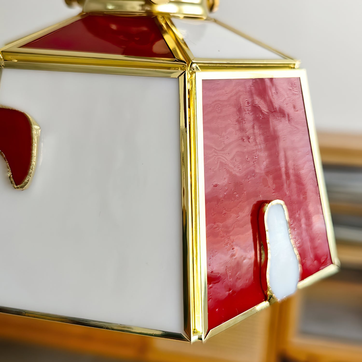 WINCHESTER VITRAIL HANGING LANTERN