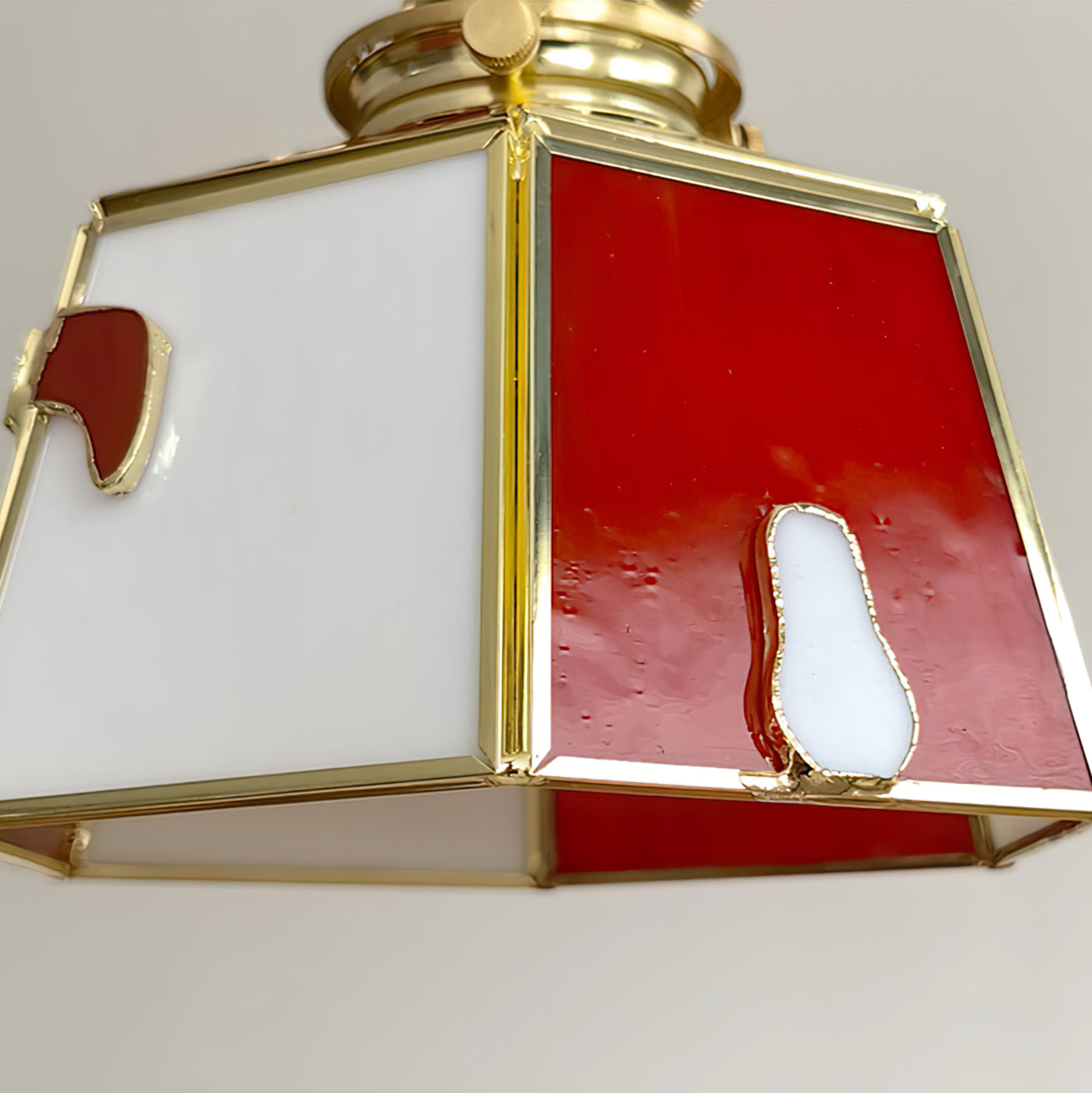 WINCHESTER VITRAIL HANGING LANTERN