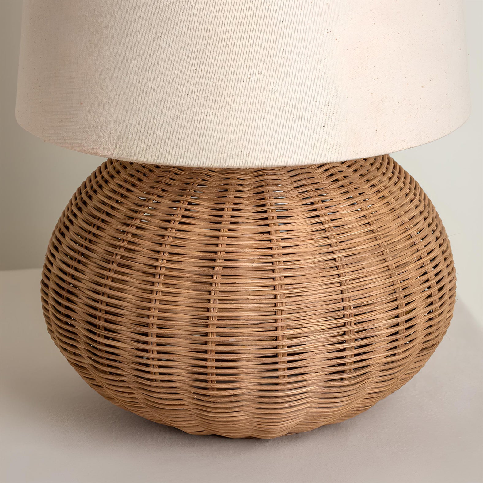 Chesterfield Radiance Desk Illumination