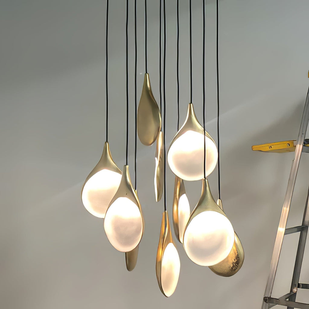 RAVENDALE HANGING GLASS LANTERN