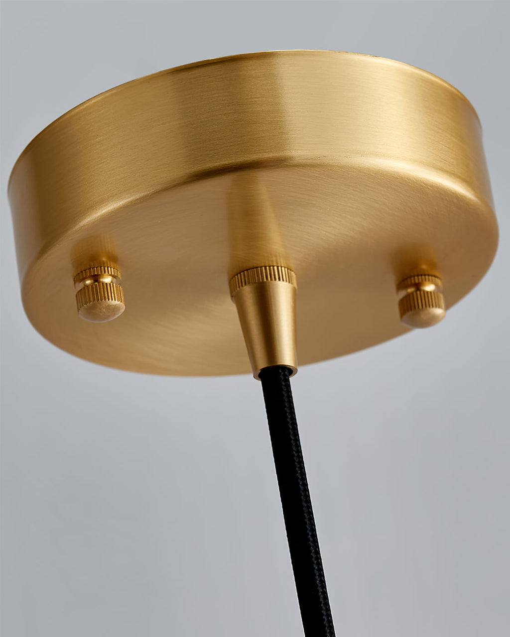 RAVENSTONE HANGING LIGHT COVEN