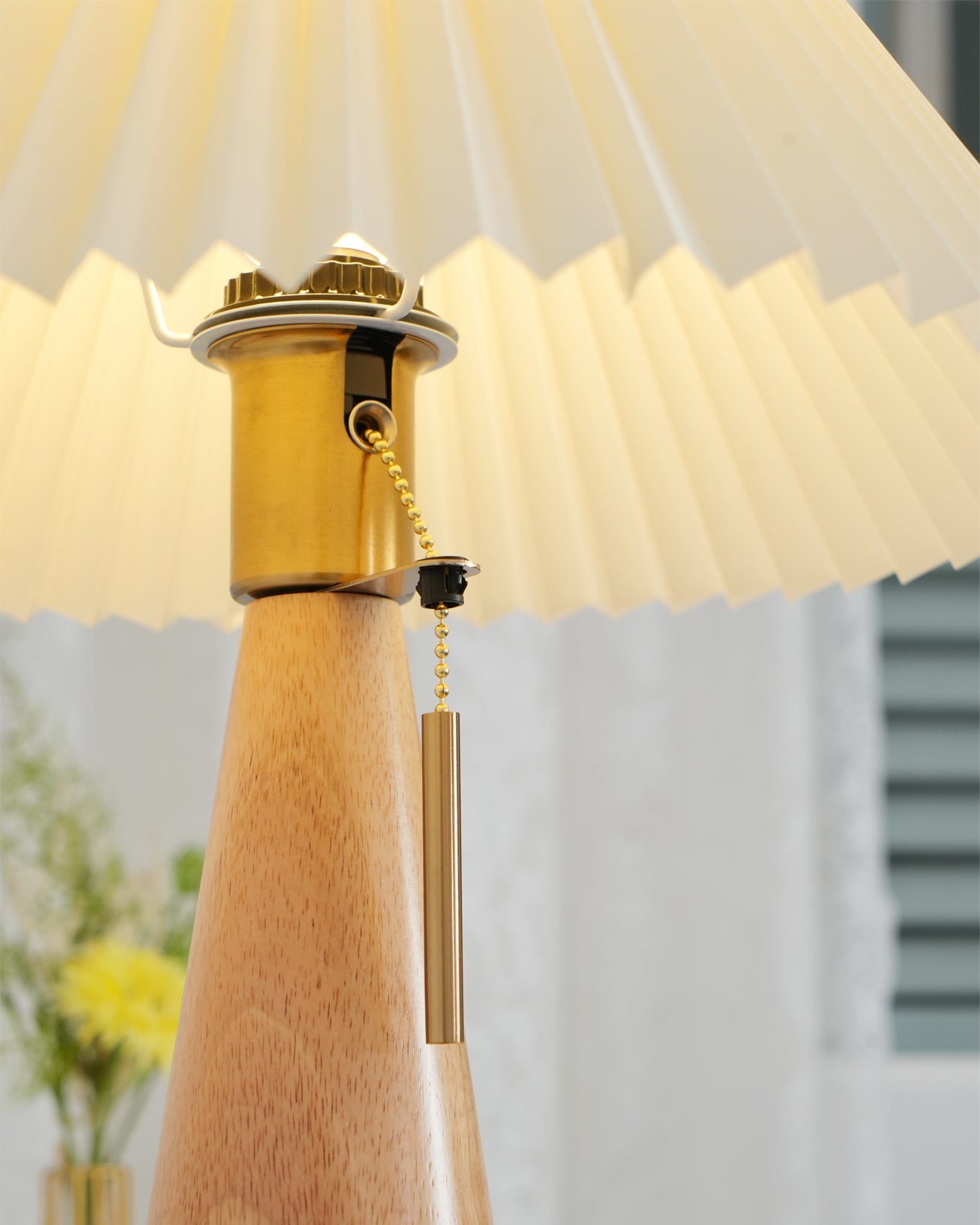 FENWICK WOVEN CANOPY TABLE LAMP