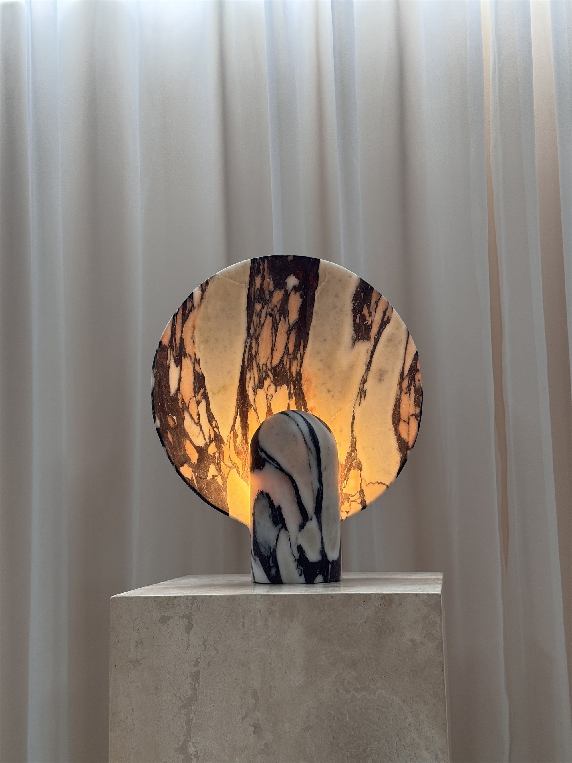 WINDSOR HARBOR GLOW TABLE LANTERN