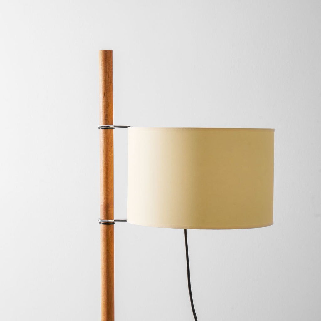 WINTHORPE WOODEN TRIPOD FLOOR LIGHT
