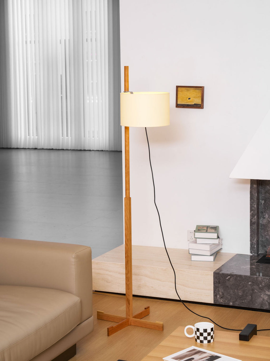 WINTHORPE WOODEN TRIPOD FLOOR LIGHT