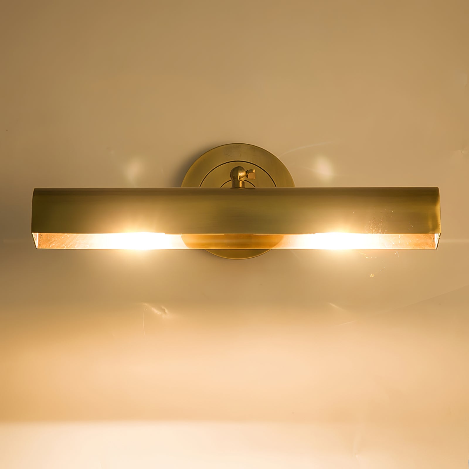 RAVENHURST VINTAGE BRASS WALL SCONCE