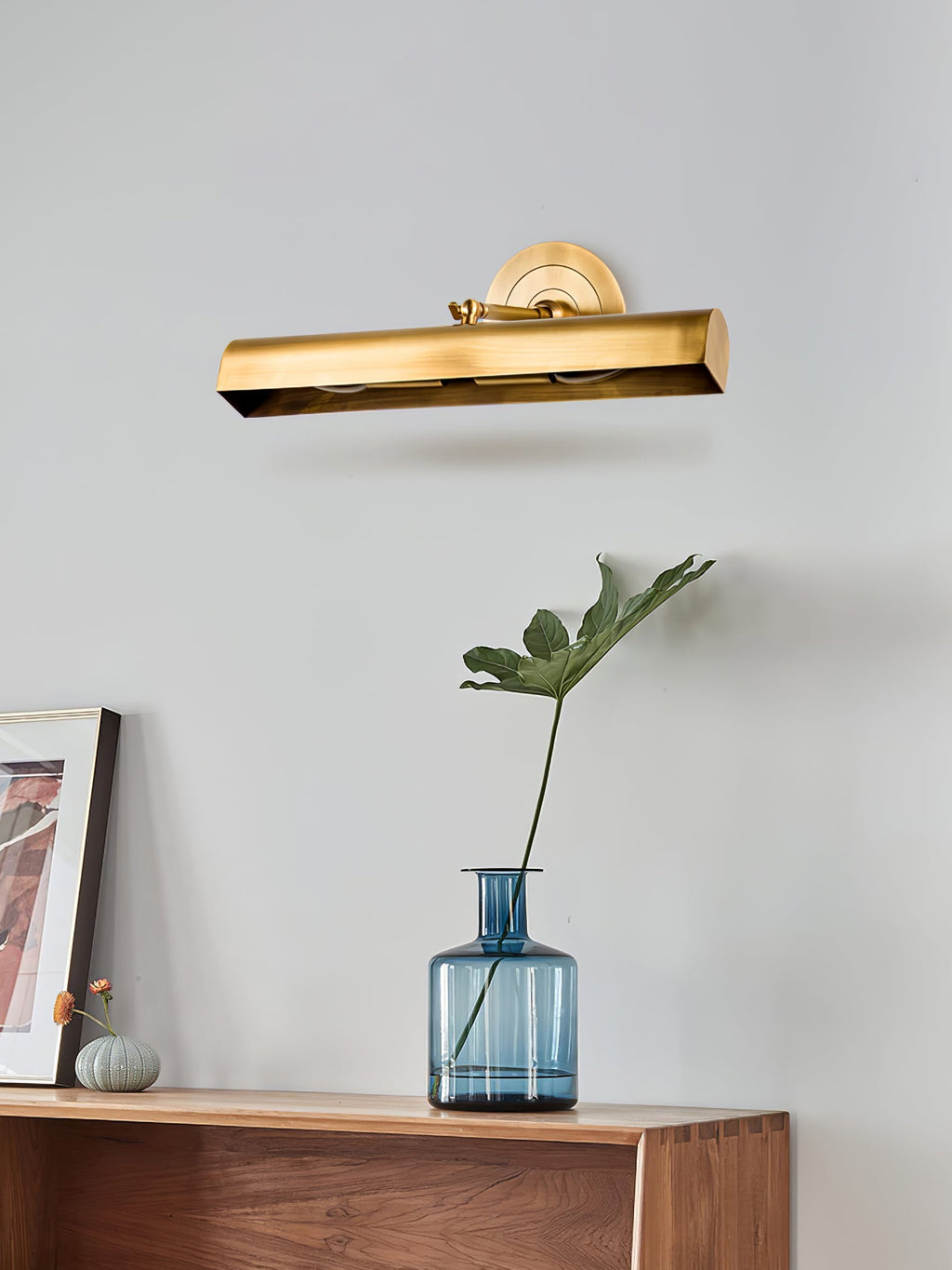 RAVENHURST VINTAGE BRASS WALL SCONCE