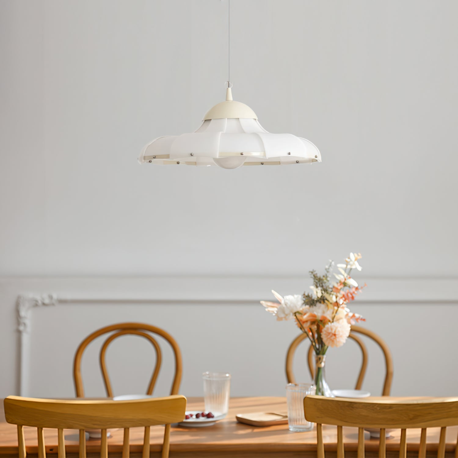 VANDERBILT WHIRL PENDANT LIGHT