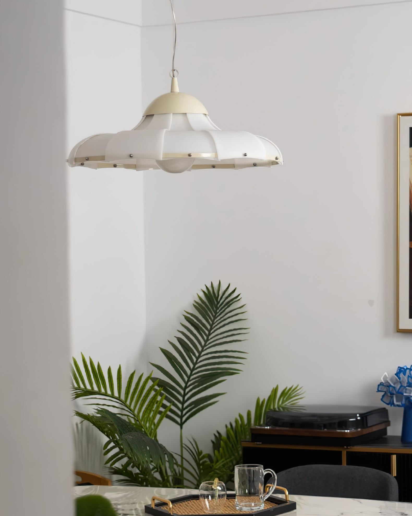VANDERBILT WHIRL PENDANT LIGHT