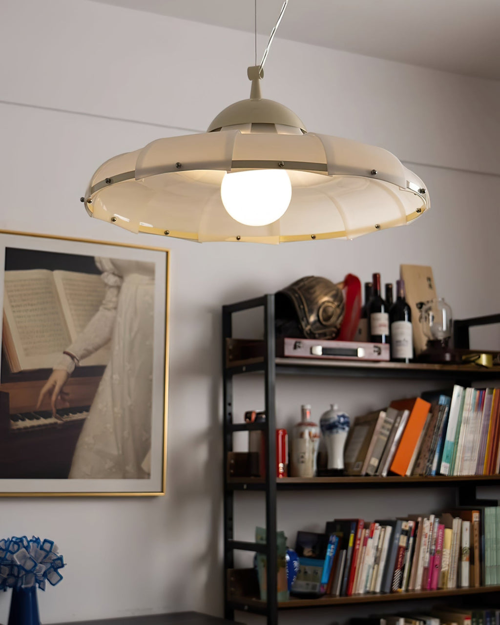 VANDERBILT WHIRL PENDANT LIGHT