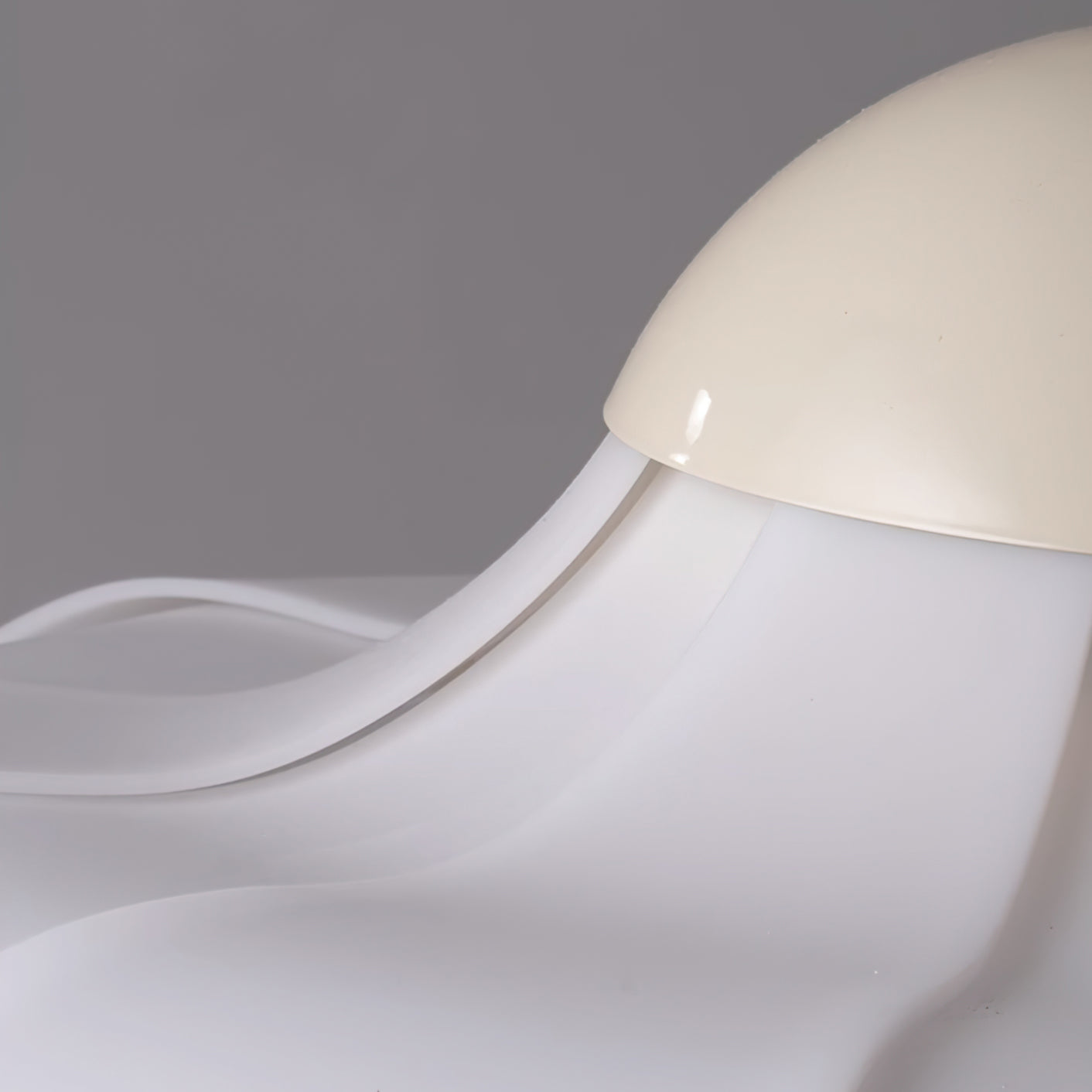 VANDERBILT WHIRL PENDANT LIGHT