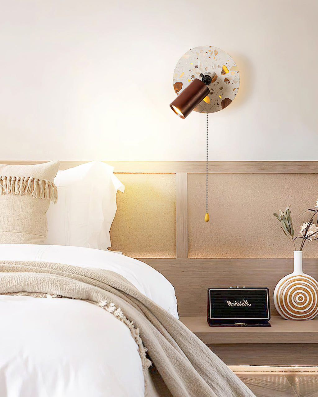 RAVENSHILL TWISTED BRASS WALL SCONCE