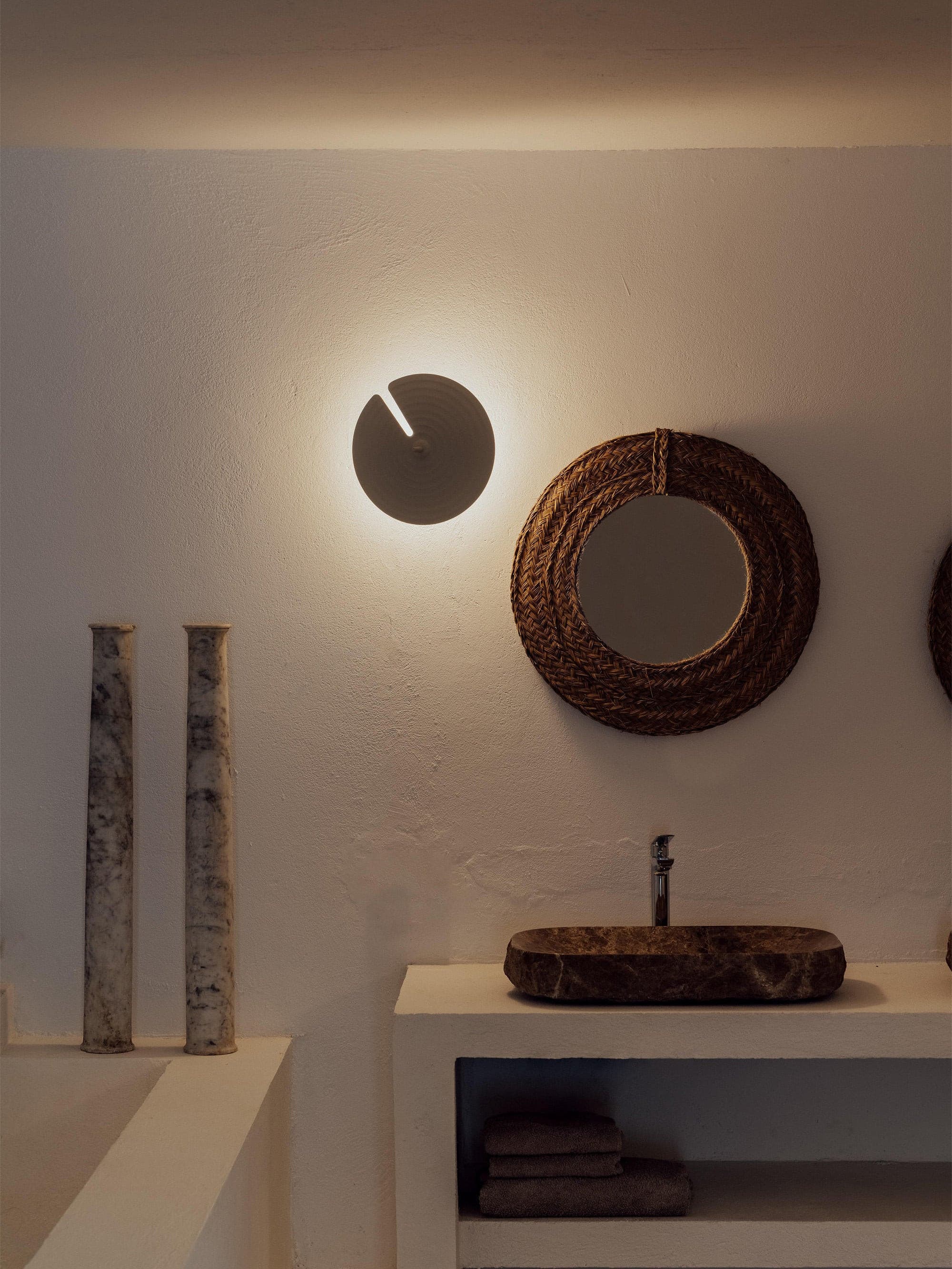 RAVENHURST VINTAGE INDOOR WALL SCONCE