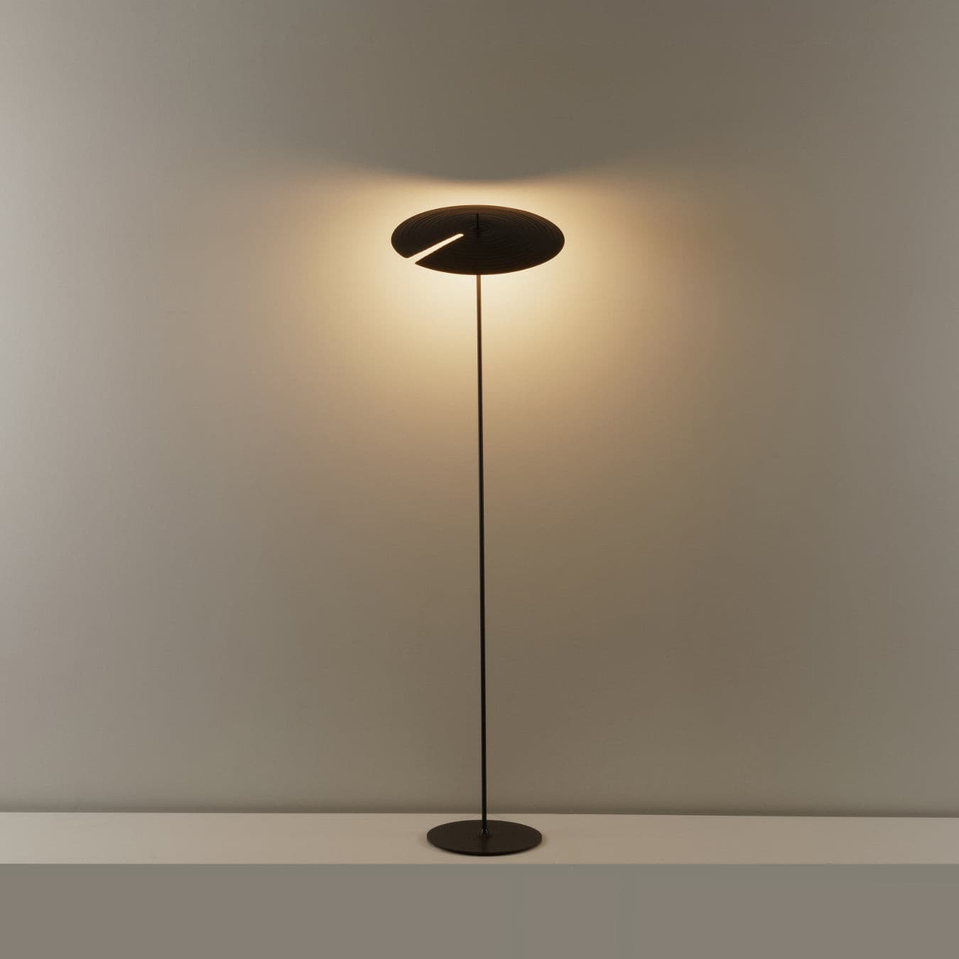 Chesterfield Radiance Tall Illumination