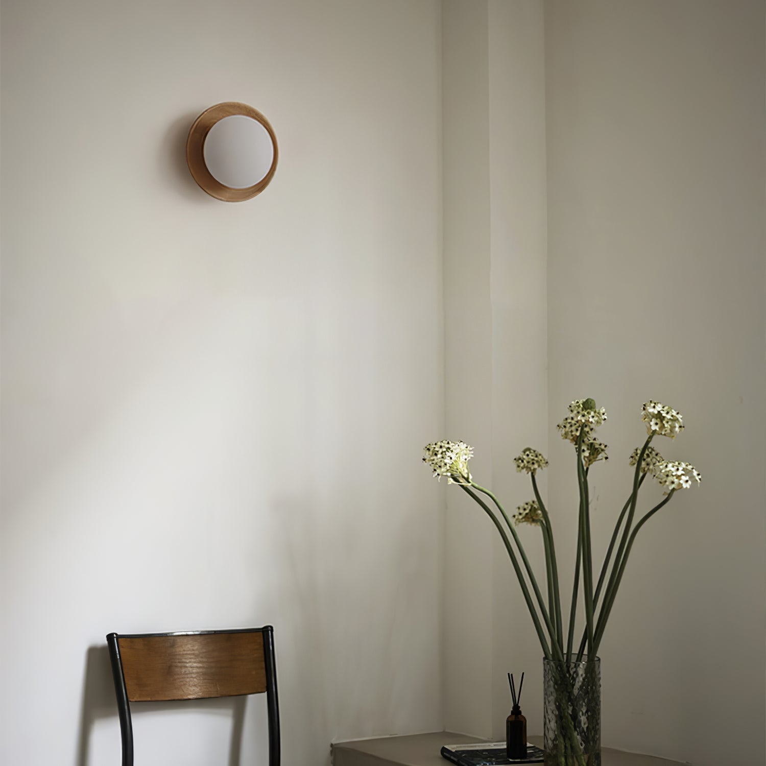 WHITBY FLAT PANEL WALL ILLUMINATOR