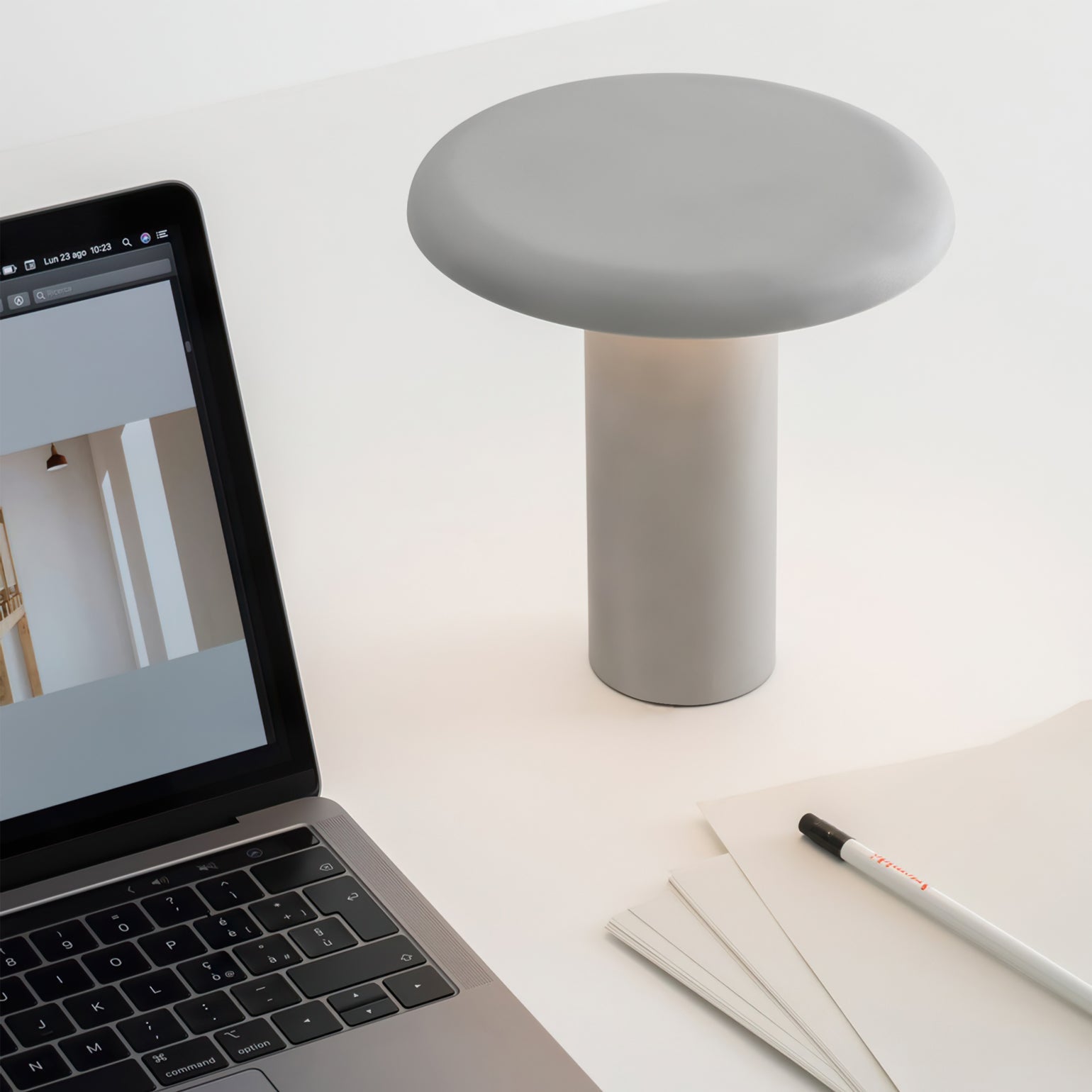 RAVENHALL RECHARGEABLE ILLUMINATING DESK LAMP