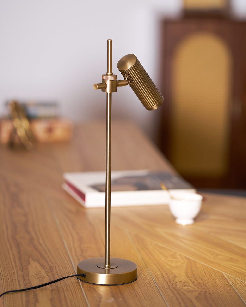 WINDSOR MISSION TABLE ILLUMINATOR