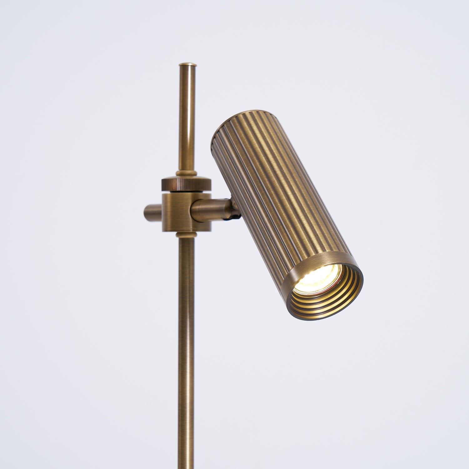 WINDSOR MISSION TABLE ILLUMINATOR