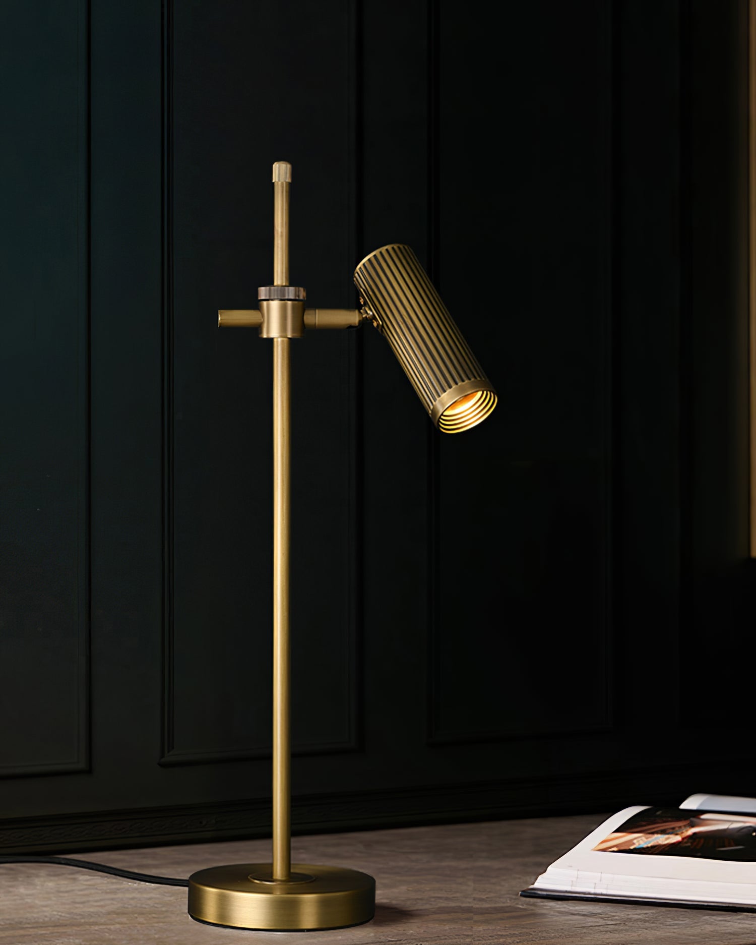WINDSOR MISSION TABLE ILLUMINATOR