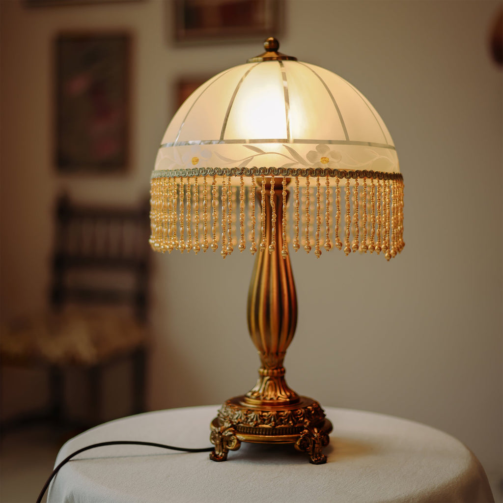 WHITTINGTON BLOOMING TASSELS LAMP