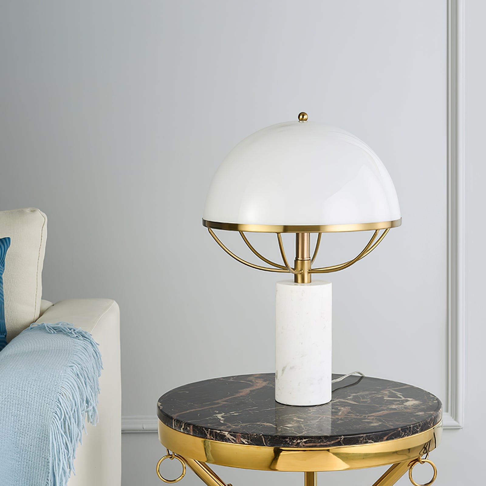 VANDERBILT GLOWING HORIZON TABLE LANTERN