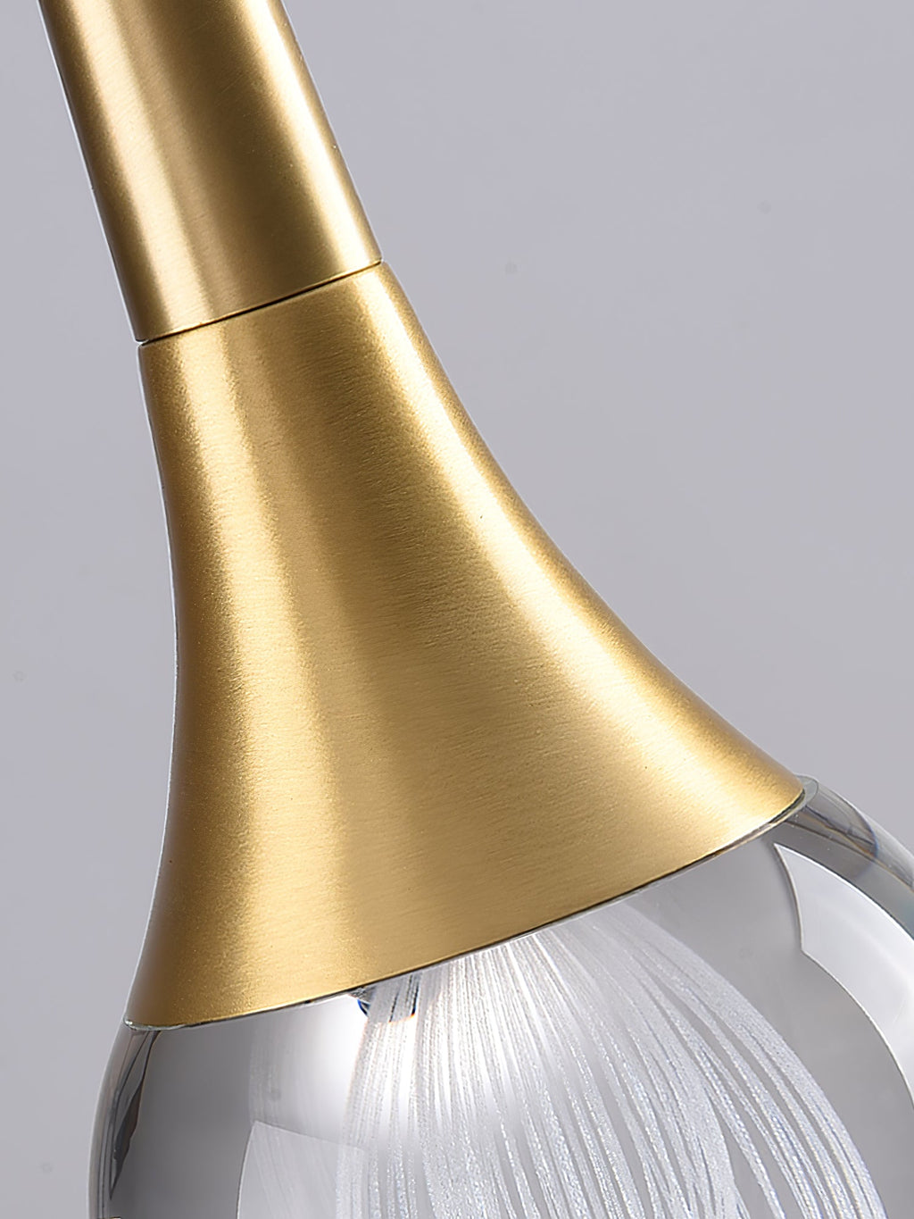 RAVENSCROFT CRYSTAL DROPLET HANGING LANTERN