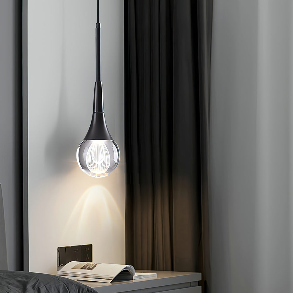 RAVENSCROFT CRYSTAL DROPLET HANGING LANTERN
